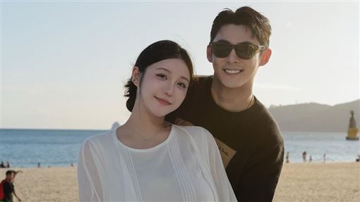 新／恭喜39歲陳奕當爸！證實：母女均安