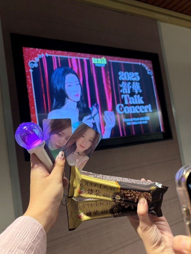 臻朵巧克力風味捲逆應援掀熱議，網友封喜年來「金主爸爸」狂掃超商貨。（圖／業者提供）