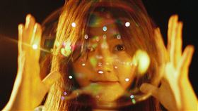 創作女聲DIOR大穎推出全新單曲！與張簡君偉再聯手