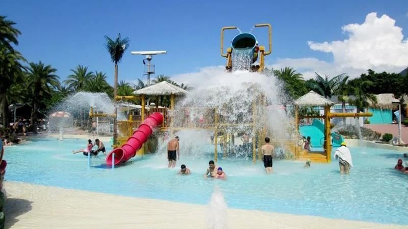 八仙樂園重啟話題再起!網友提案盼政府協助活化園區,打造更安全的水上樂園,帶動新北觀光與就業。提案已通過初審,若60天內達5,000附議,將交由主管機關研議,歡迎民眾上平台表態支持或反對。(圖/翻攝自八仙樂園臉書)