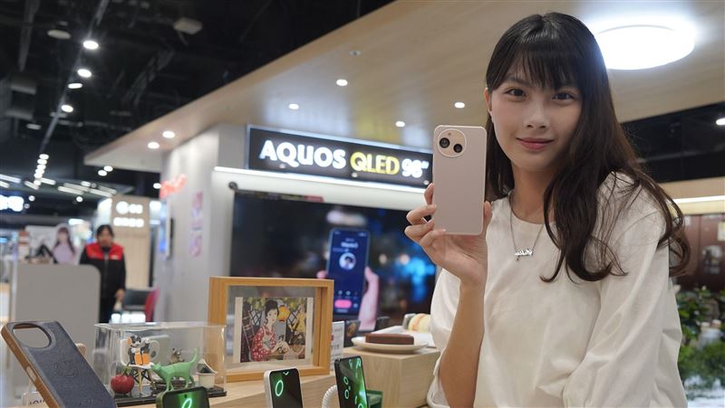 最強AI無痕機!AQUOS開賣sense10