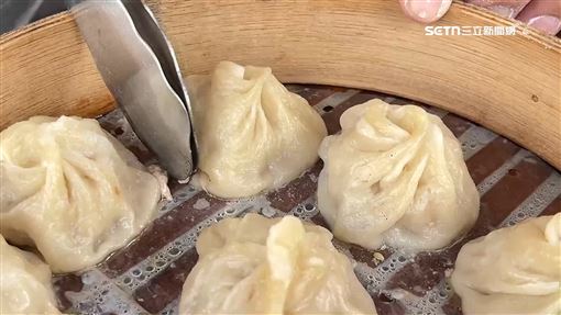 知名湯包店遭控蒸籠發霉、蒸籠紙重複用