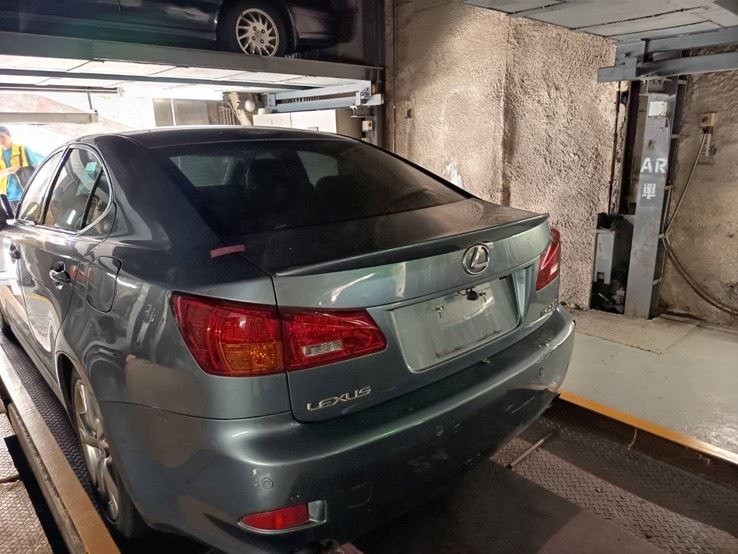 一位張姓「交通欠款大戶」的車被法拍，幸運兒以1500元得標。（圖／法務部行政執行署宜蘭分署）