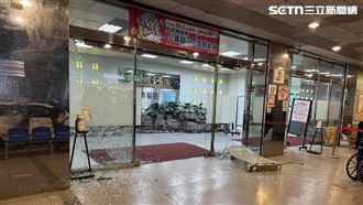 醫療暴力！台中莽男持鐵鎚砸碎醫院玻璃門