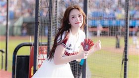 若潼展現高人氣。（圖／樂天桃猿提供）