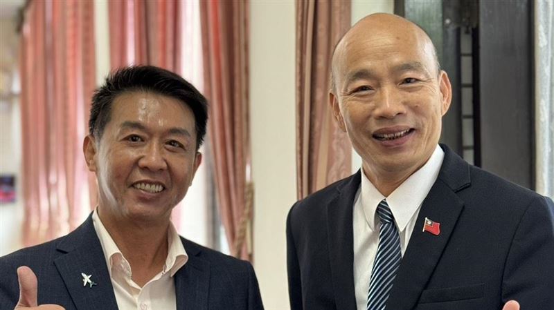 與許智傑聊高雄近況 韓國瑜樂喊:市長好