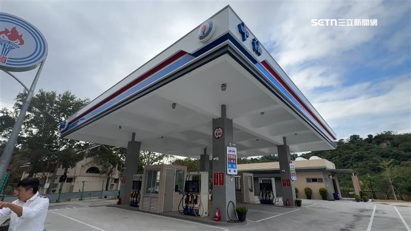 南投縣中寮鄉的北中寮即將新開一間加油站，讓鄉民不用翻山越嶺去加油