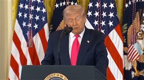 川普近日指控BBC於2024年播出的影片「惡意剪輯」造成誹謗。（圖／翻攝畫面）