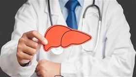 及早控制避免「肝炎三部曲」威脅！