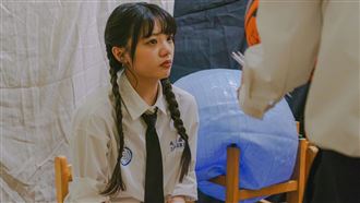 目睹好友墜樓輕生　女星崩潰痛哭難抽離