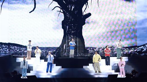 SJ大巨蛋狂飆中文！銀赫看傻他一句話吐槽