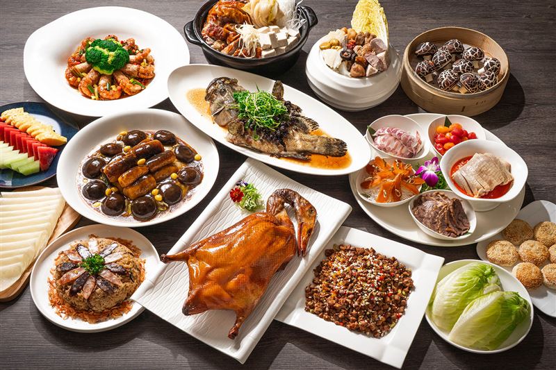 凱撒飯店連鎖餐飲整合集團四館，即日起至2026年6月30日推出尾牙春酒方案，每桌9,900元起。(圖／凱撒飯店連鎖提供)