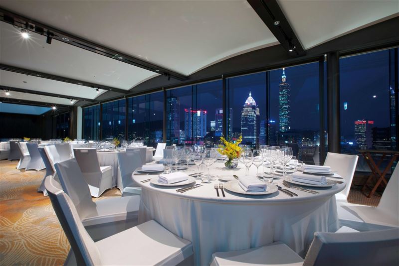 誠品行旅自即日起至2026年3月15日推出「歡饗歲末｜尾牙春酒提案」，每桌提供23,800+10%。(圖／誠品行旅提供)