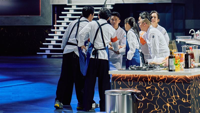 《星廚之戰》新賽制迎來極限團體賽。（圖／華視提供）