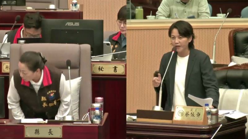 議員蔡依靜轟撤離一片混亂，徐榛蔚爆氣「關麥坐下」（圖／翻攝自花蓮縣議會直播）