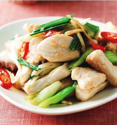 海產店必點的炒鯊魚肉,也富含重金屬。(圖/翻攝自楊桃美食網)