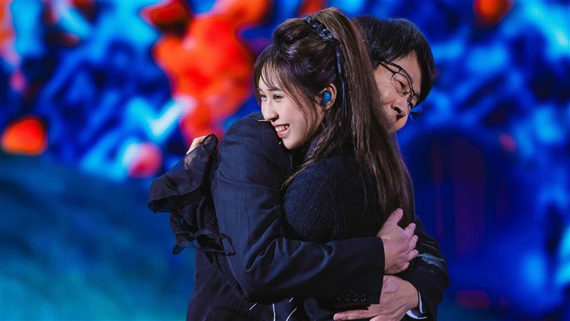 冠佑正妹女兒長大了　阿信爆料招蜂引蝶