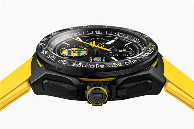 黑色DLC塗層鈦金屬錶殼搭配鍛造碳纖錶圈。（圖／翻攝TAG Heuer網站）