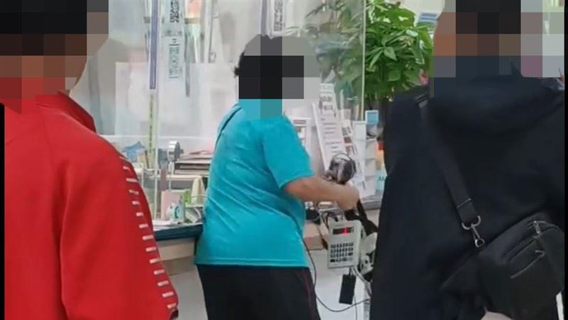 不滿重新領藥要付錢 桃園婦暴走扯毀電腦