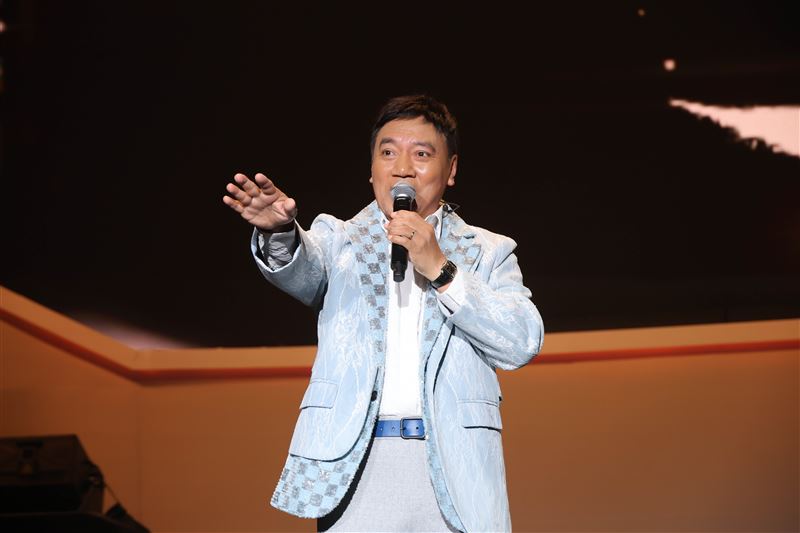 施孝榮自爆，為了民歌50演唱會，髮際線變高。（圖／寬宏藝術提供）