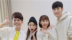 蔡阿嘎與二伯曾合照粿粿、范姜彥豐。（圖／翻攝自Threads @yga0721）