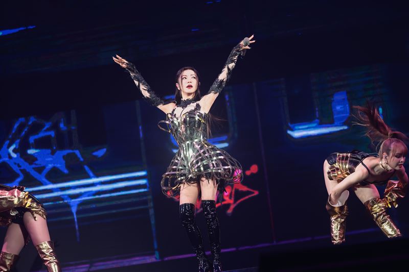 丁噹舉辦「夜遊」台北小巨蛋演唱會。（圖／相信音樂提供）