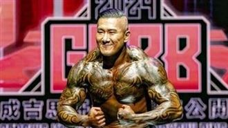 「3cm小館長」梗笑歸笑，真要放大可別亂來。館長被爆疑似動刀增大，醫師警告：風險高、效果差，搞不好還毀掉功能。減重＋修毛視覺加分又安全，才是多數男人最該走的路。（圖／翻攝自彪悍臉書）