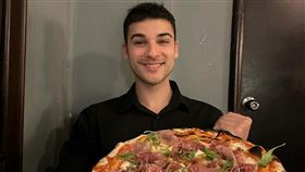 在台灣生活5年的義大利人林凱恩發文表示心痛。（圖／翻攝自Ulysses Bufano 林凱恩Threads）