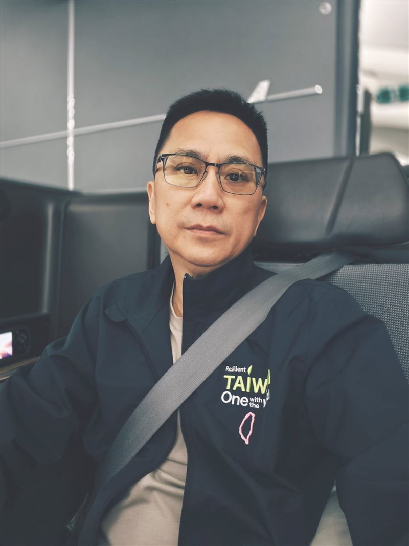 486先生陳延昶近日則帶公司員工前往日本員工旅遊。（圖／翻攝自486先生臉書）