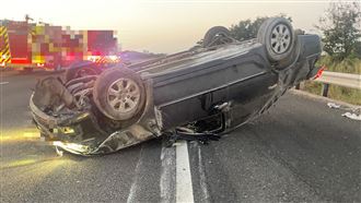 國道悚車禍！19歲男「噴出車外」頭破死亡