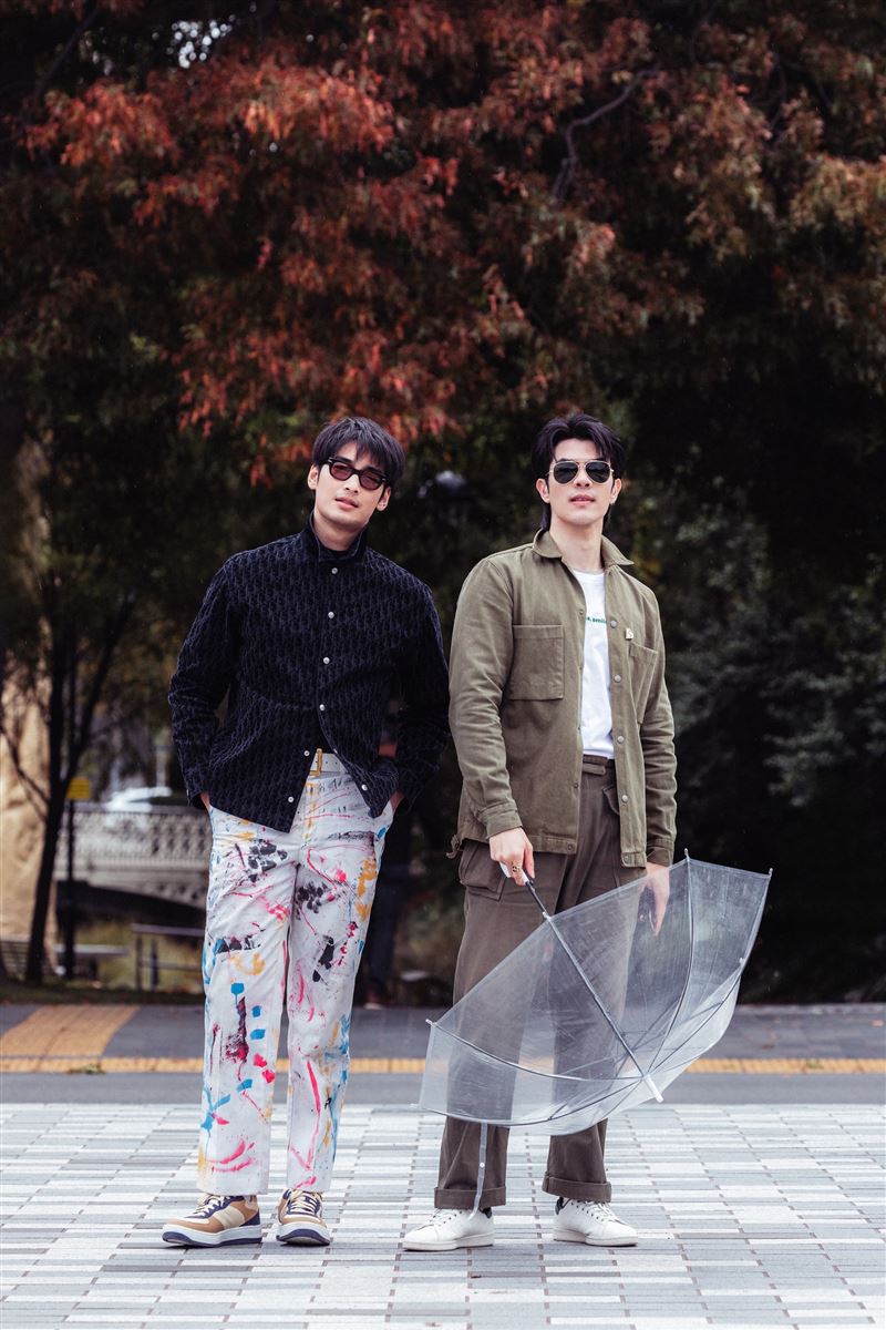 Mile(右)與Apo高䠷帥氣。（圖／出去一下提供）