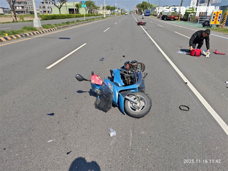 台一線善化段車禍，婦人OHCA，男騎士意識不清，分別被送往2間醫院救治。（圖／民眾提供）