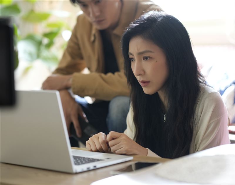 楊謹華在劇中發現女兒真的失蹤。（圖／Hami Video提供）