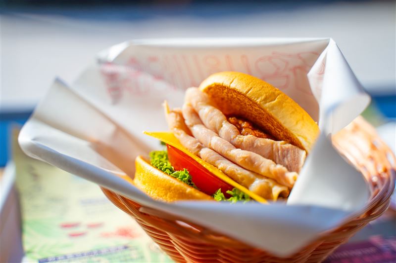 摩斯漢堡「台灣火雞堡」。（圖／品牌業者提供）