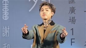 謝和弦〈夠愛〉簽唱會。（圖／記者鄭孟晃攝影）