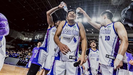 高國豪末節率隊逆轉　攻城獅退海神3連勝