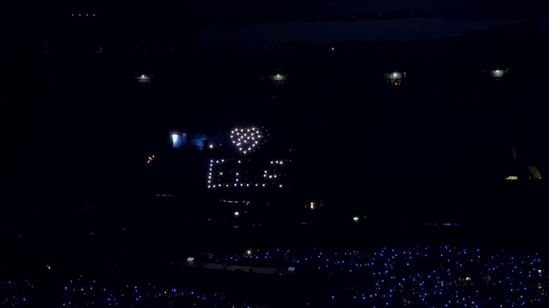 E.L.F（粉絲名）為SUPER JUNIOR準備無人機應援。（圖／讀者提供）