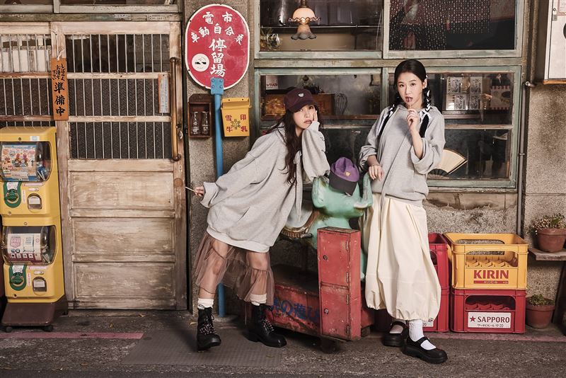 大元、方志友攜手演繹「朋友般的家人、家人般的朋友」。（圖／品牌業者提供）