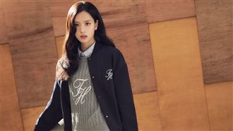 JISOO演繹TOMMY節慶系列　HOKA打造微型展