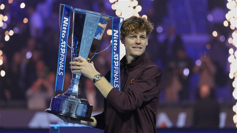 辛納（Jannik Sinner）衛冕ATP年終賽。（圖／美聯社／達志影像）