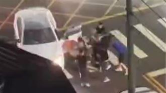 驅離炸街改裝車　台中男遭球棒隊6打1狠K