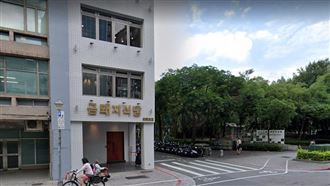 北市街頭站數百人「車遭爆閃燈照」原因曝