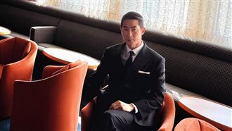 男星登山見路人近一看竟是屍體！嚇傻崩潰