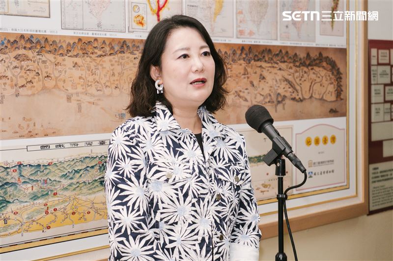 吳思瑤表示「不要只想把年輕世代當成小草」。她強調，對於虛偽的政客年輕世代不會縱容，她也對黃國昌送上祝福，並表示「相信年輕人會有正確判斷」。（圖／記者楊士誼攝影）