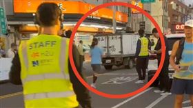 新竹城市馬拉松,貨車,跑者,賽道（圖／翻攝畫面）