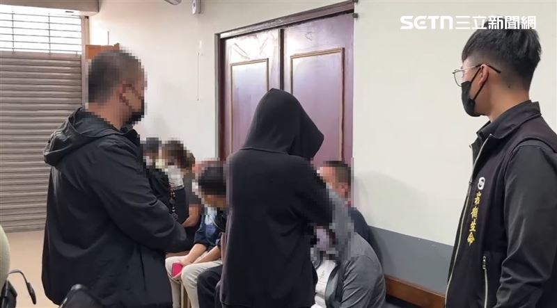 餐飲店老闆送餐慘遭撞斷魂　妻女悲痛認屍