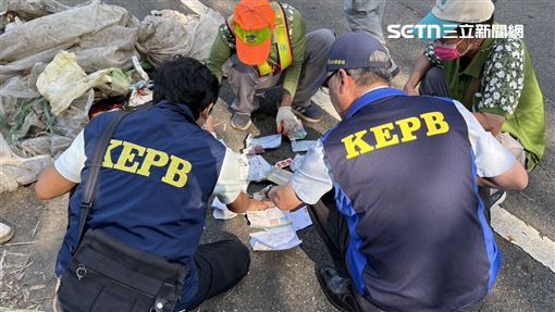 月世界「2樓深腐臭谷」！破袋這物曝債主