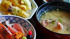 日式料理,生魚片,味噌湯。（示意圖／PIXABAY）
