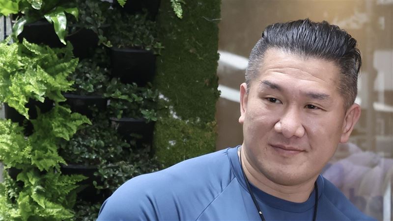 駁討館長2千萬 小瑋埋未爆彈:玩得多精彩