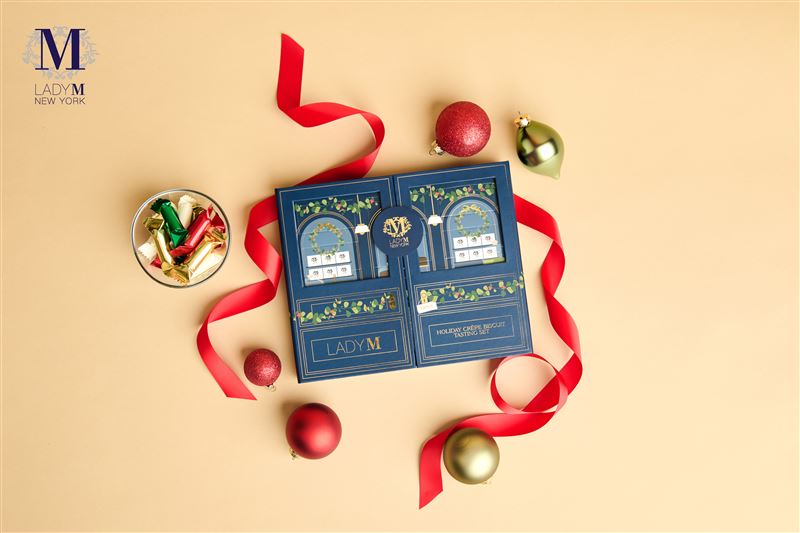 LADY M 2025聖誕可麗捲餅禮盒。（圖／品牌業者提供）